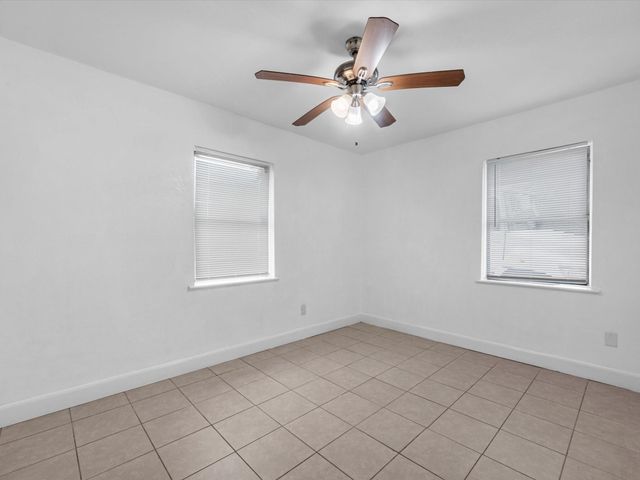 838 Rosewick Street, Houston, TX 77015
