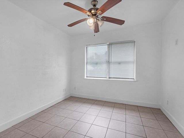 838 Rosewick Street, Houston, TX 77015