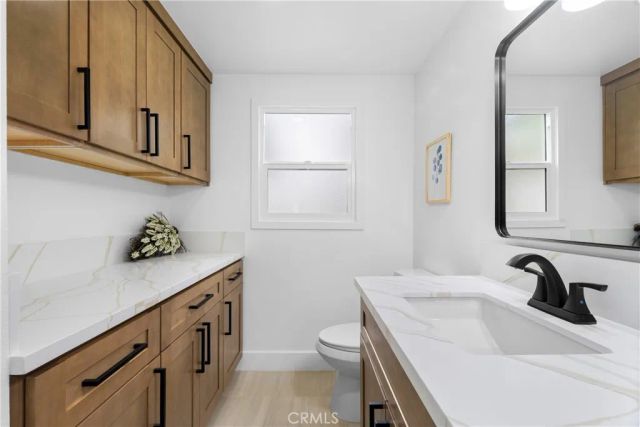 3230 N Pinewood Street, Orange, CA 92865