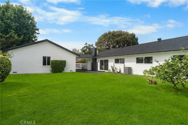 3230 N Pinewood Street, Orange, CA 92865