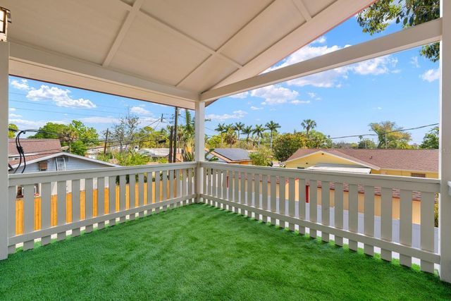 419 64TH AVENUE S, St Petersburg, FL 33705