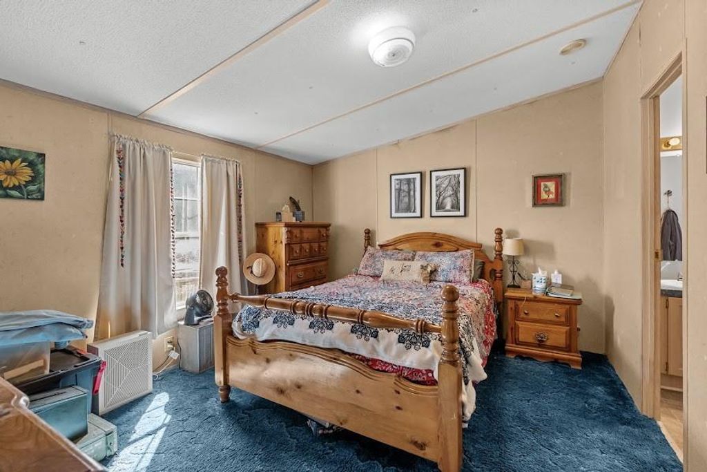 Image 45 of property listing at 880 Burwell Mount Zion Road, Carrollton, GA 30117