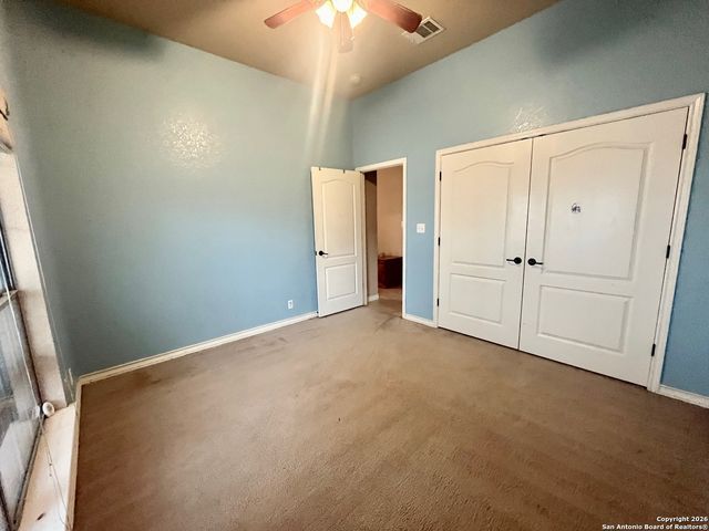 438 Rosewood Dr, La Vernia, TX 78121