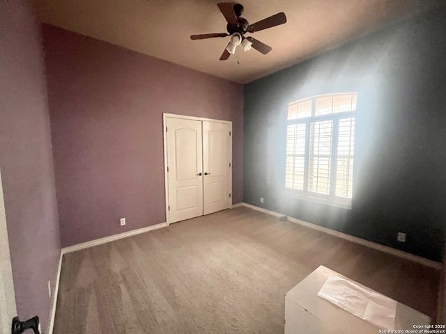 438 Rosewood Dr, La Vernia, TX 78121