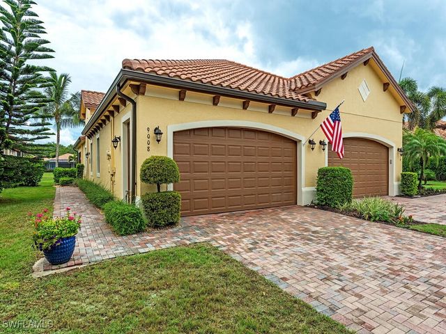 9008 Isla Bella CIR, Bonita Springs, FL 34135