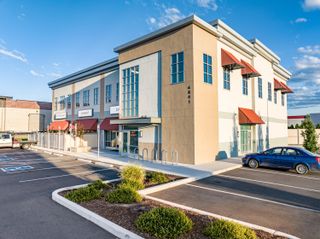 4801 Biddle Road #201, Central Point, OR 97502