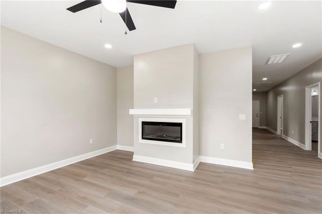 4464 Lane Street, Winston-salem, NC 27105