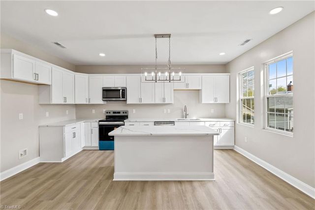 4464 Lane Street, Winston-salem, NC 27105