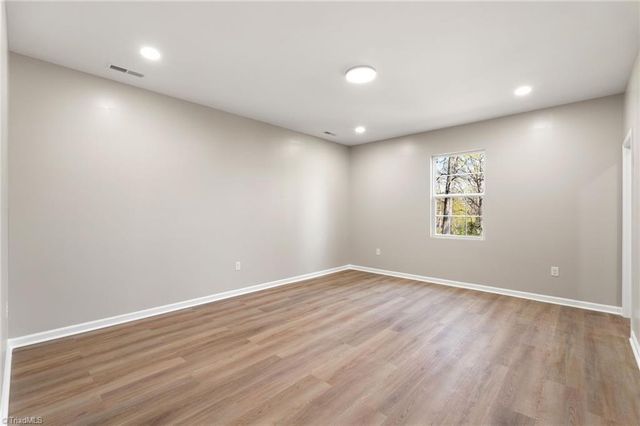 4464 Lane Street, Winston-salem, NC 27105