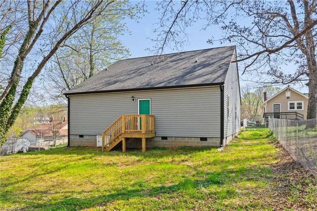 4464 Lane Street, Winston-salem, NC 27105