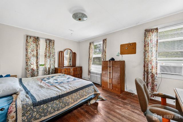66 Charles Street, Metuchen, NJ 08840