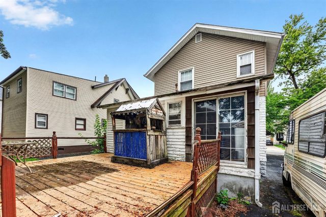 66 Charles Street, Metuchen, NJ 08840