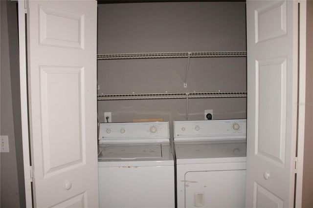 1507 LANTANA COURT, Palmetto, FL 34221