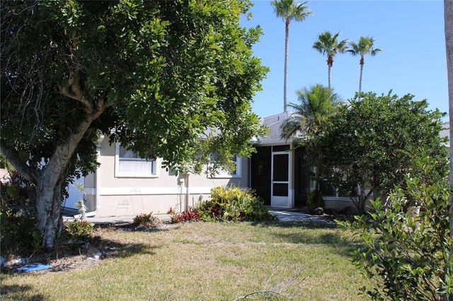 1507 LANTANA COURT, Palmetto, FL 34221