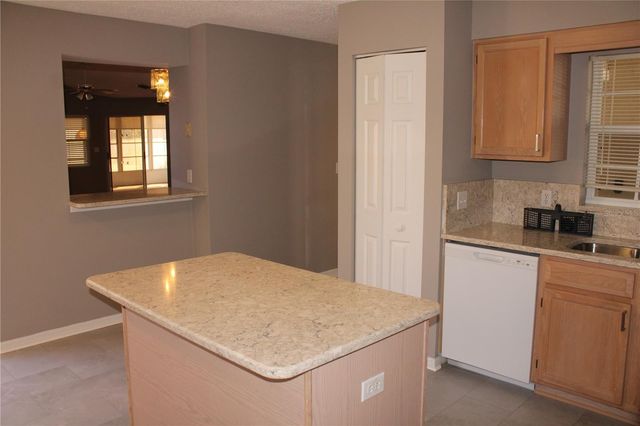 1507 LANTANA COURT, Palmetto, FL 34221