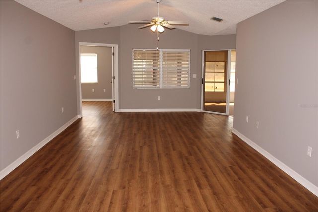 1507 LANTANA COURT, Palmetto, FL 34221