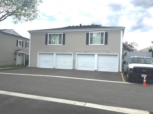 1581 Quaker Lane 107A, Prospect Heights, IL 60070