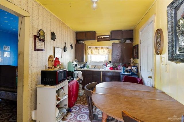 1113 W Chavez Street, Edinburg, TX 78541