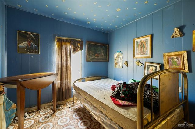 1113 W Chavez Street, Edinburg, TX 78541