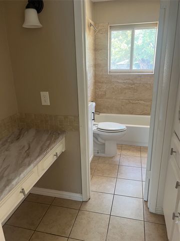 5809 Trio Lane, Dallas, TX 75241