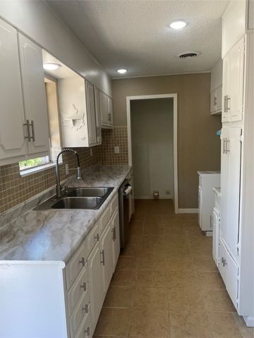 5809 Trio Lane, Dallas, TX 75241