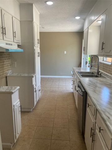 5809 Trio Lane, Dallas, TX 75241