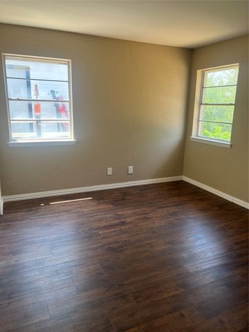 5809 Trio Lane, Dallas, TX 75241