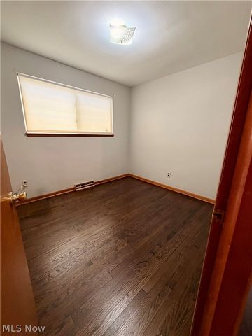 10121 Jasper Road, Cleveland, OH 44111
