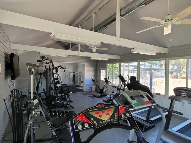 213 YORK COTTAGE DRIVE, Haines City, FL 33844