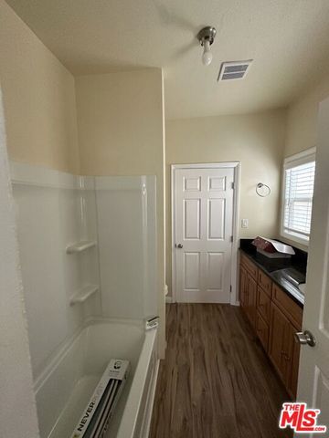 1400 S St Andrews Place, Los Angeles, CA 90019