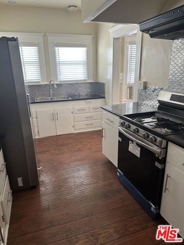 1400 S St Andrews Place, Los Angeles, CA 90019