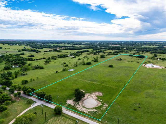 424 County Road 1475, Alvord, TX 76225