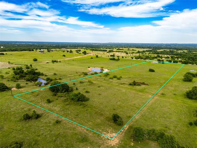 424 County Road 1475, Alvord, TX 76225