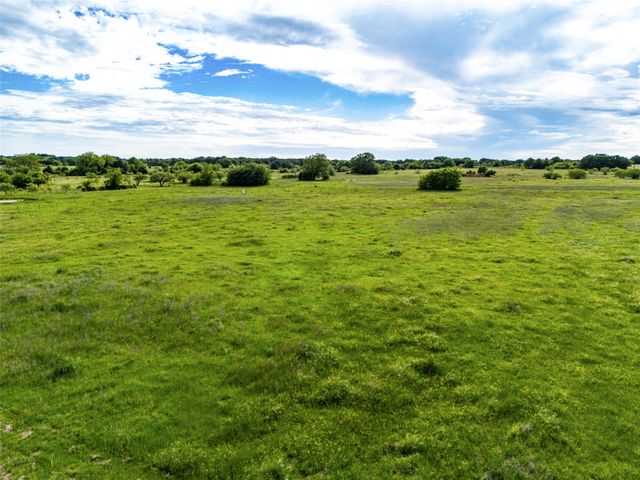 424 County Road 1475, Alvord, TX 76225