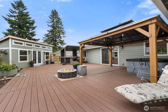 5922 184th Lane SW, Rochester, WA 98579