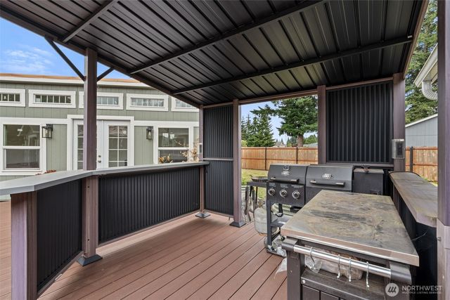 5922 184th Lane SW, Rochester, WA 98579
