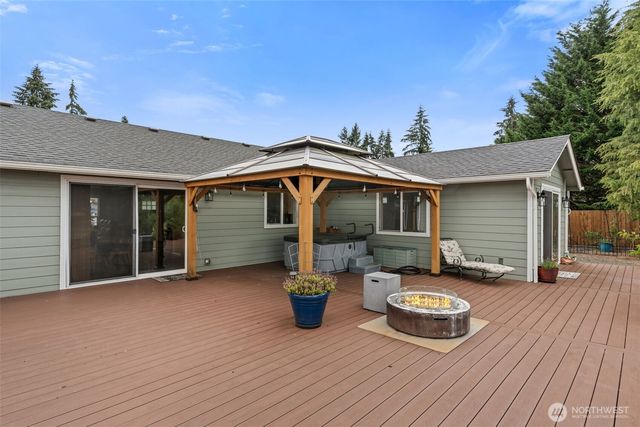 5922 184th Lane SW, Rochester, WA 98579