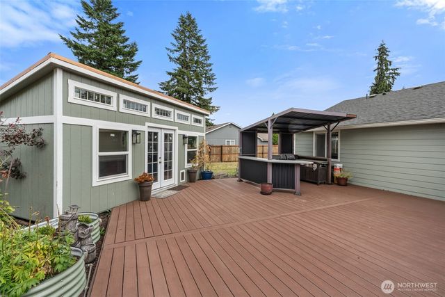 5922 184th Lane SW, Rochester, WA 98579