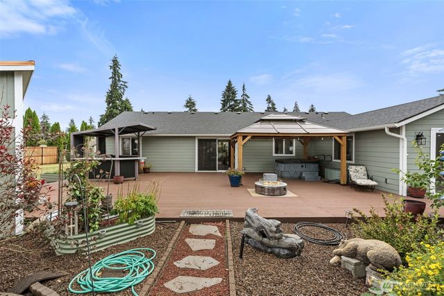 5922 184th Lane SW, Rochester, WA 98579