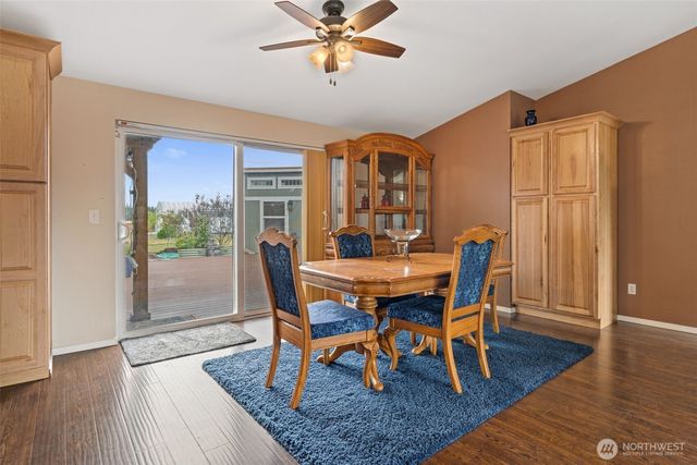 5922 184th Lane SW, Rochester, WA 98579