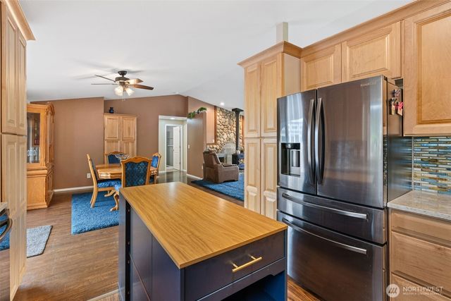 5922 184th Lane SW, Rochester, WA 98579