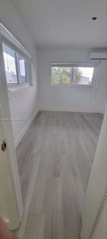 455 Golden Isles Dr 310, Hallandale Beach, FL 33009