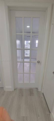 455 Golden Isles Dr 310, Hallandale Beach, FL 33009