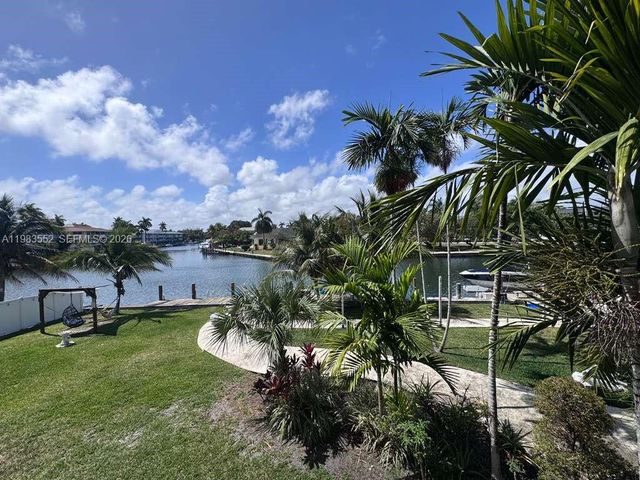 455 Golden Isles Dr 310, Hallandale Beach, FL 33009