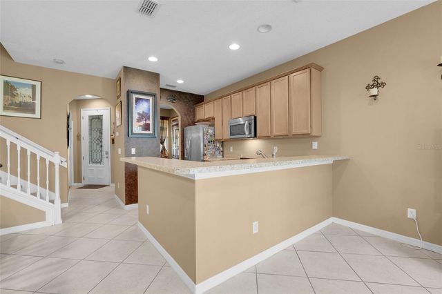 2833 SHADY WILLOW LANE, Oviedo, FL 32765