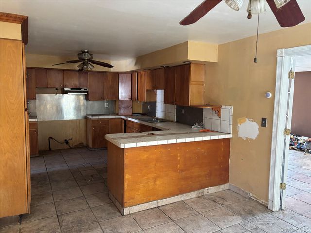 83 Smith Road, Poughkeepsie, NY 12603