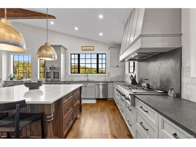 6832 S Valley Dr, Morrison, CO 80465