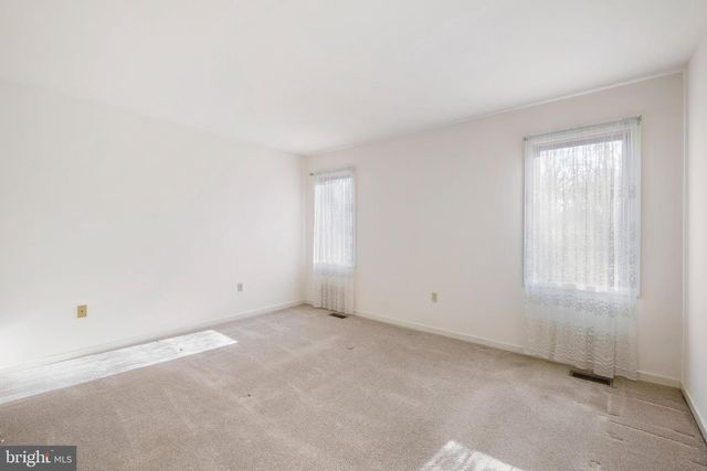 100 CHURCHILL LN, Wilmington, DE 19808