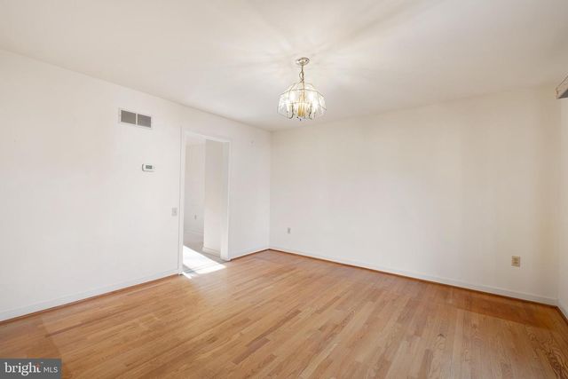 100 CHURCHILL LN, Wilmington, DE 19808