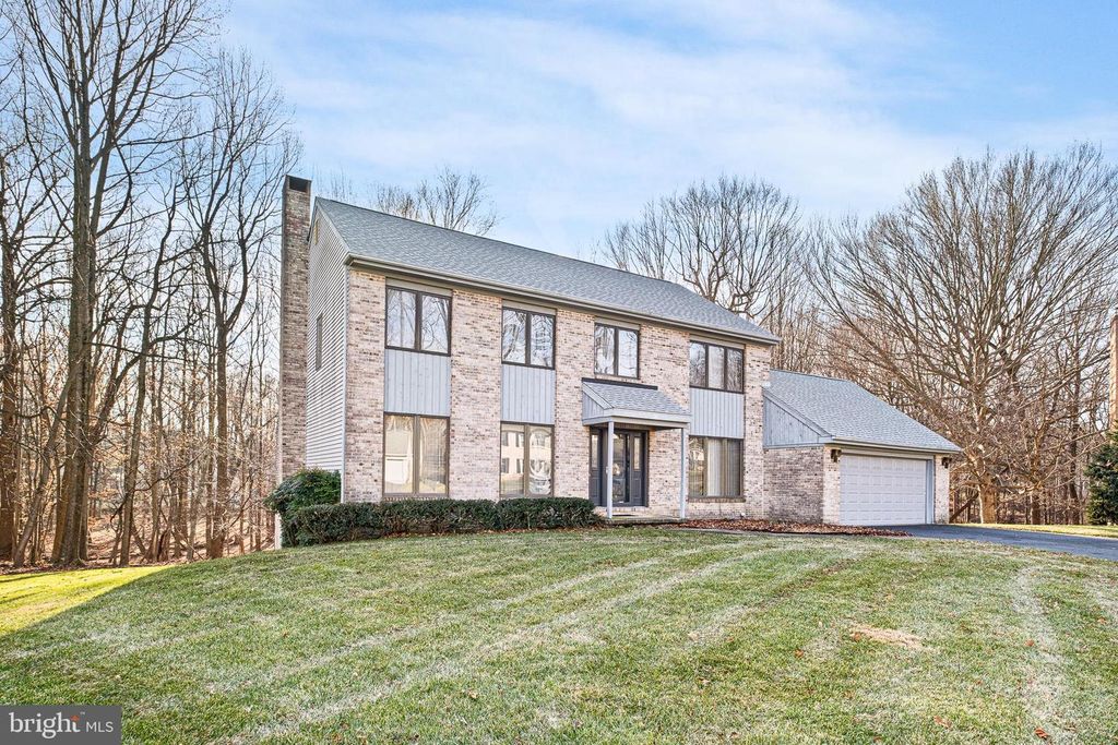100 CHURCHILL LN, Wilmington, DE 19808